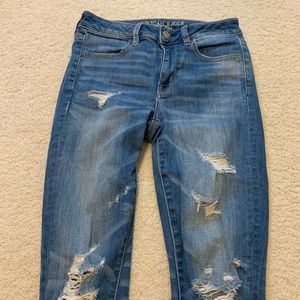 American Eagle Medium Wash ripped jeans